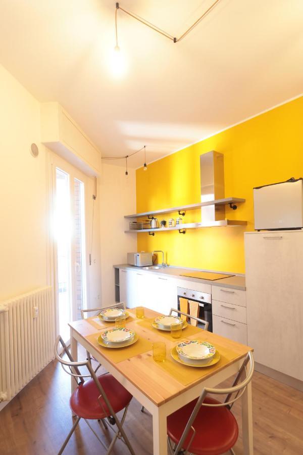 Il Petalo Giallo Verona Esterno foto